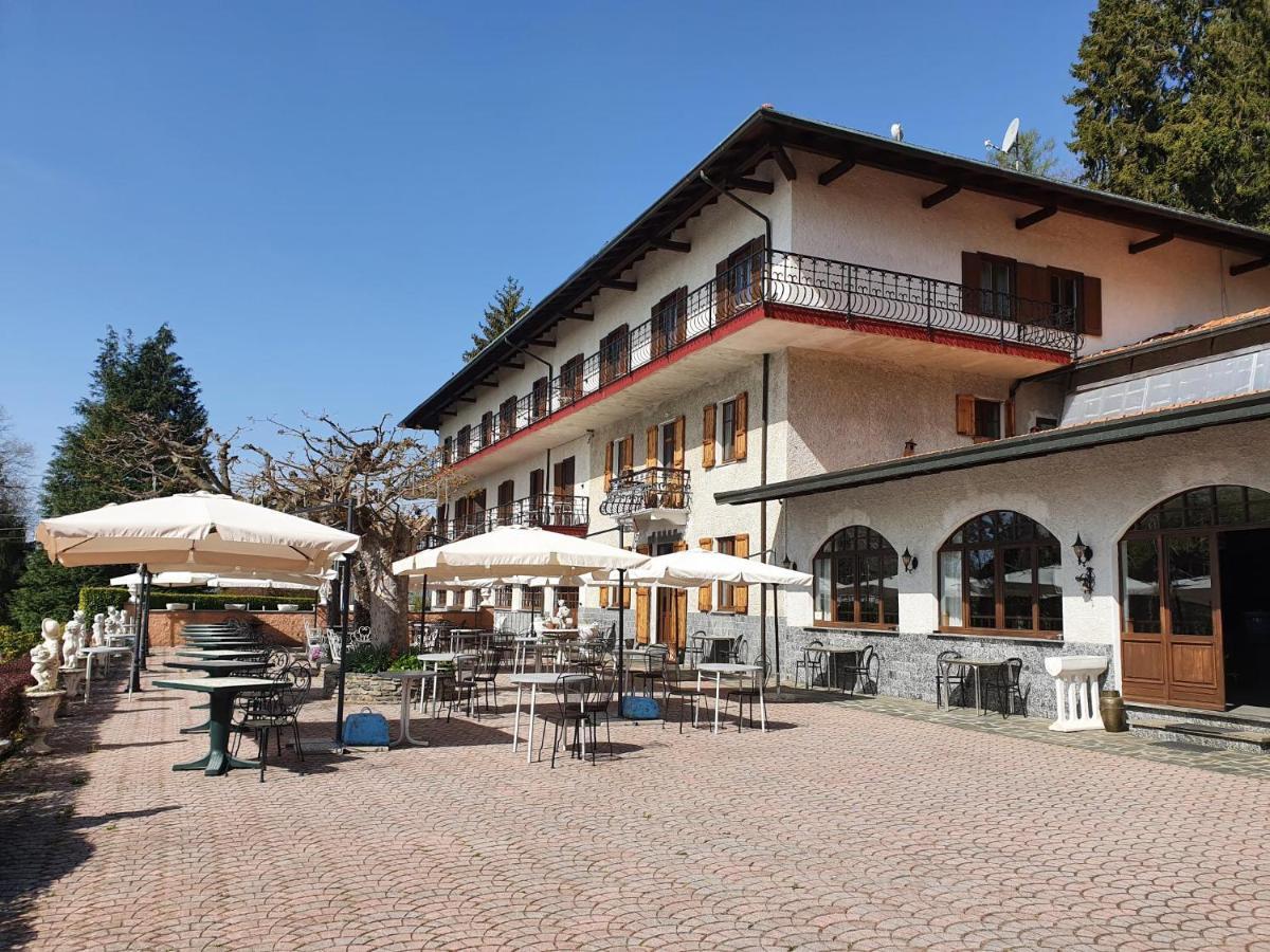 Hotel Madonna Di Luciago Armeno Exterior photo